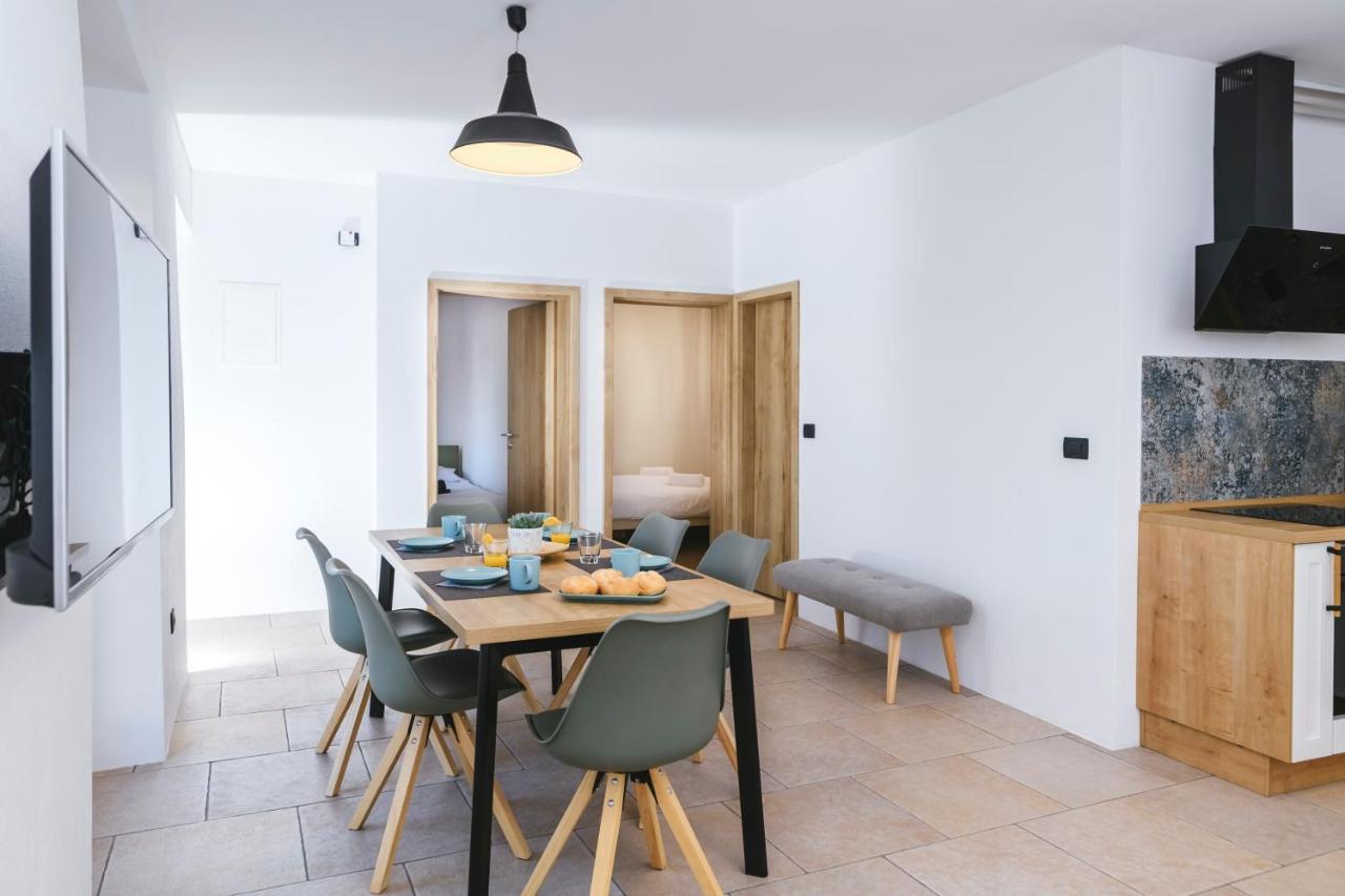 Roner Resort Plavje المظهر الخارجي الصورة